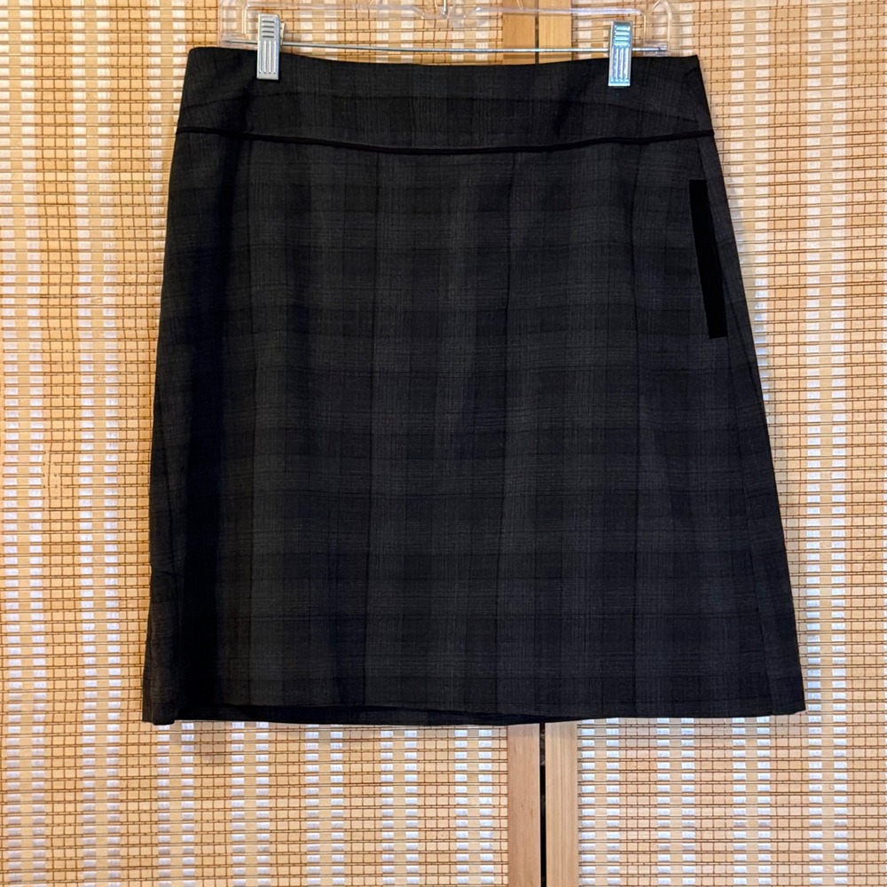 Daisy Fuentes Womens Grey Plaid Pencil Skirt Size 8 Career Professional Workwear